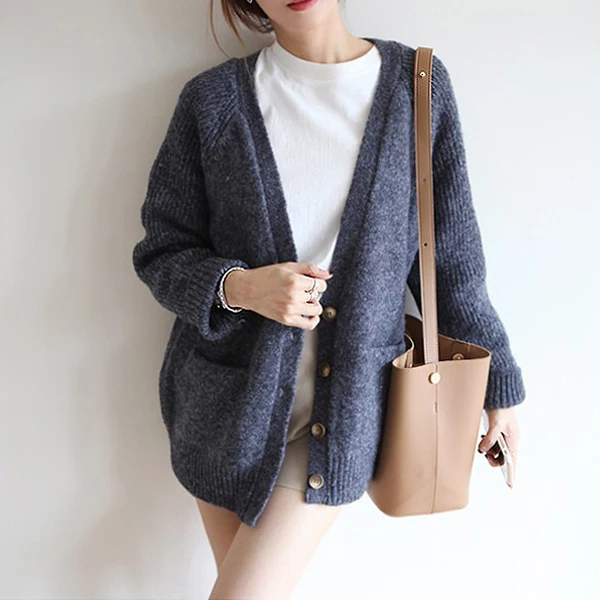 

2023 Sweater Knitted Women Cardigan V Neck Top Femme Korean Fashion Autumn Clothes Ladies Coat Casaco Feminino LWL731