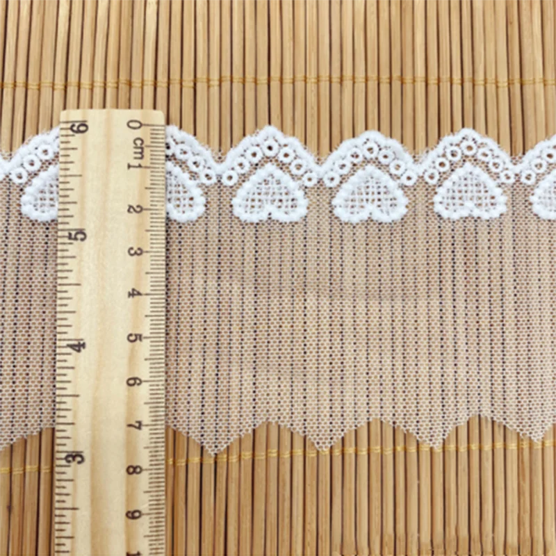 1 Yard Width:6.9cm Concise Heart Embroidered Trimming Laces Ivory White Fabric Lace for Decoration Sewing Accessories(KK-653)