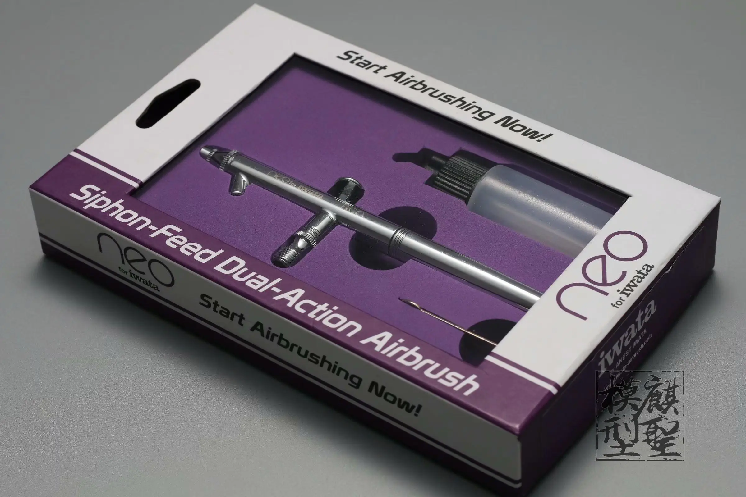 Anest Iwata Hp-Bcn Air Brush 0.5Mm 28Ml Double Action Neo Series New