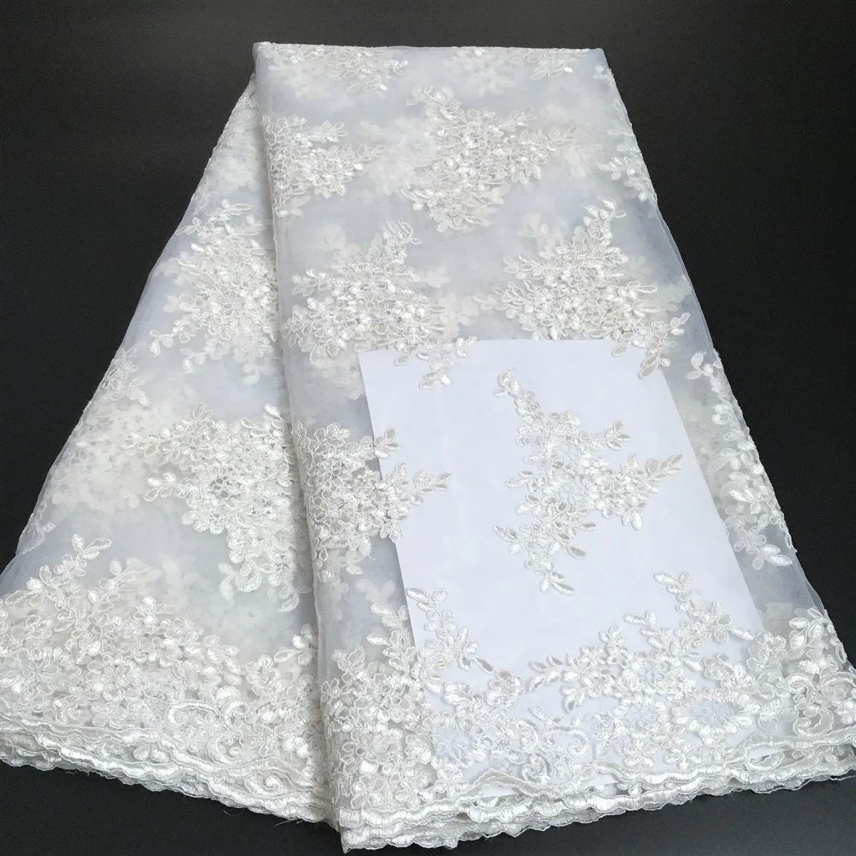 

2021 Latest White Wedding Lace Fabric Nigerian Lace African Net Lace Fabric For Bride French Tulle Lace For Wedding Party KW011