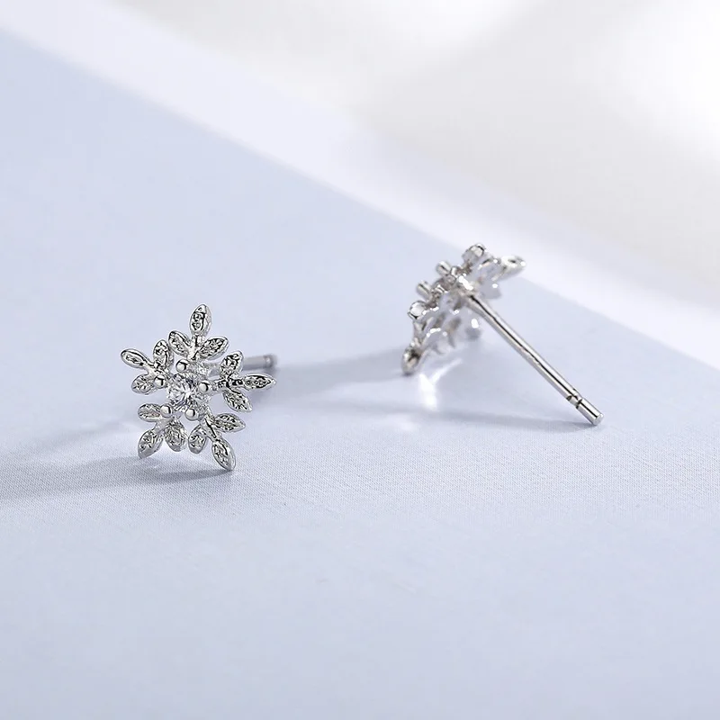 VOQ High Quality Silver Colour Snowflake Stud Earrings Woman Ladies elegant Flowers Earrings Fashion Jewelry wholesale