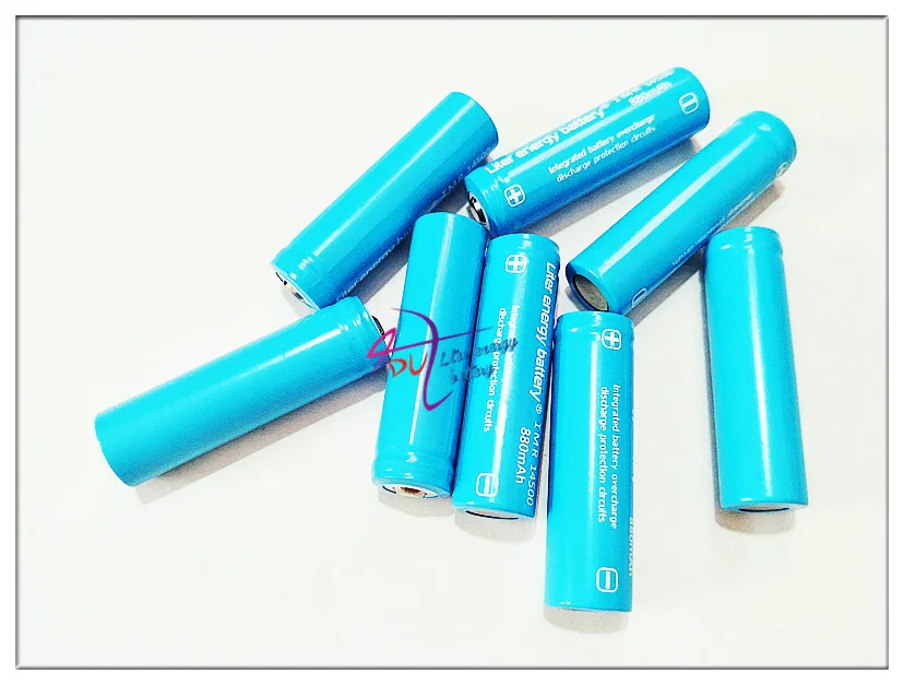 AA Battery 3.7V 880mAh 14500 Li-ion Battery Rechargeable Lithium AA Battery for LED Flashlight Headlamp