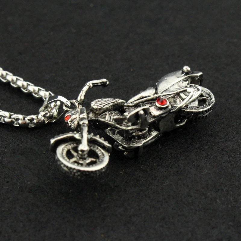 Hot Fashion Motorcycle Pendant Necklace Skeleton Choker Man\'s Charm Vintage Gothic Ghost Rider Pendants Factory Price Jewelry