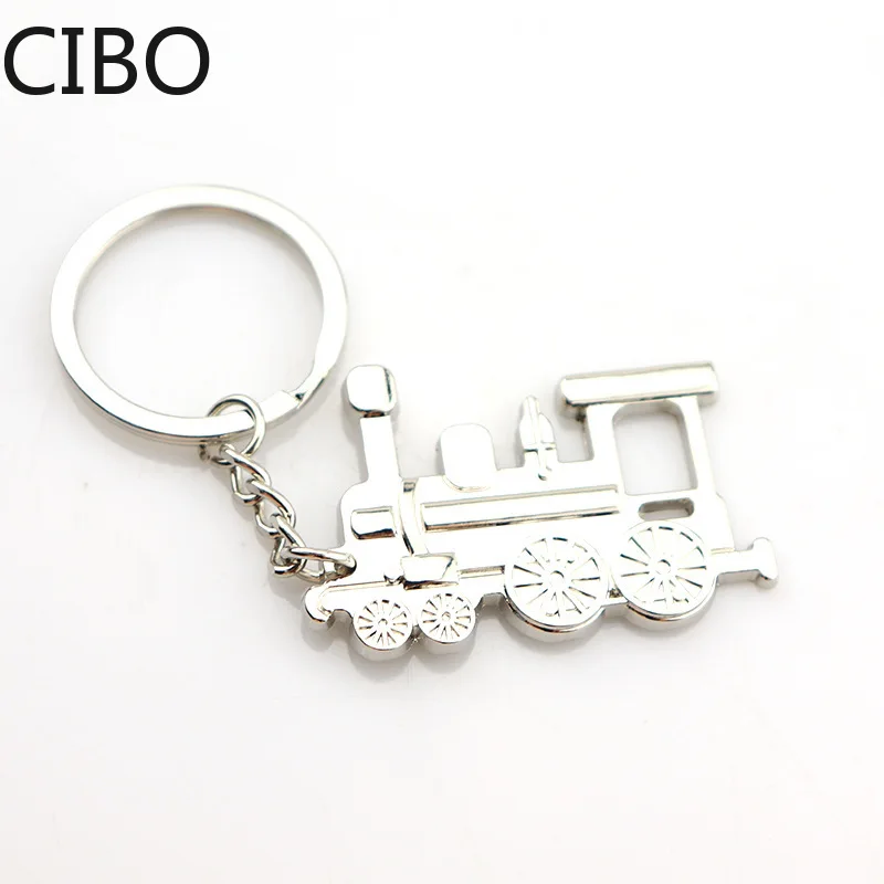 2019 New Steam Train Locomotive Design Metal Keychain Punk Rock Automotive Keyring Silver color Key Holder Wholesale