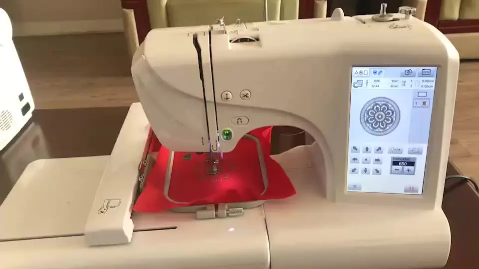 

The market sells hot household sewing machine Up to 700 patterns HK-890 Multi-functional embroidery machineCD