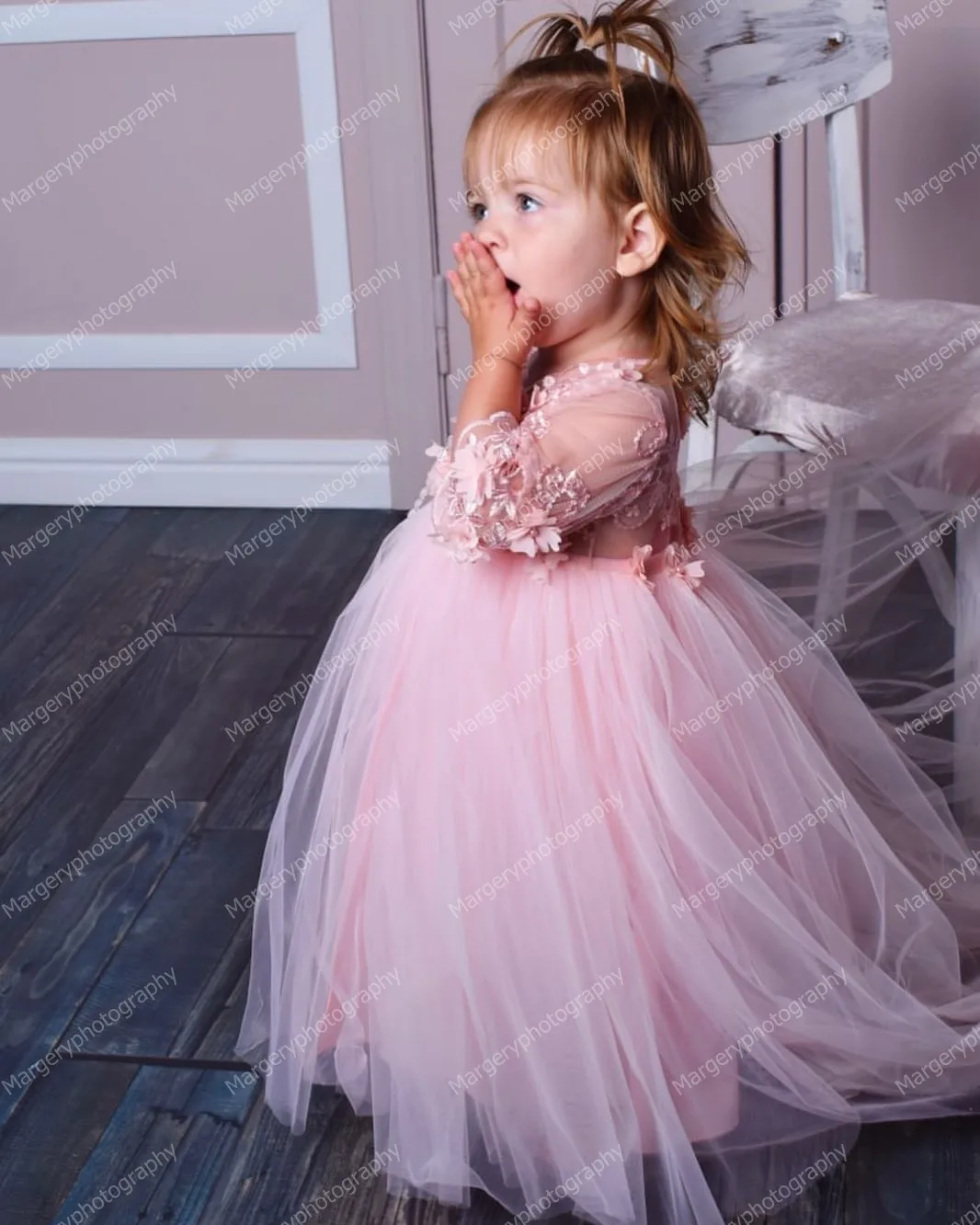 Pretty Pink Tulle Flowers Mother And Daughter Dress Sexy See Thru V Neck 3D Floral Mom And Girl Party Gowns To Photo Shoot Plus