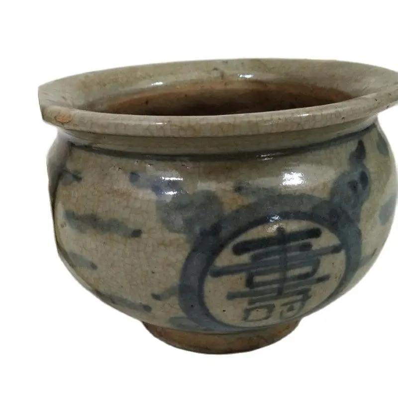 

Jingdezhen antique ancient porcelain handmade, hand-painted Ming Dynasty Qing Hua Shou small pot, antique antiques collection.