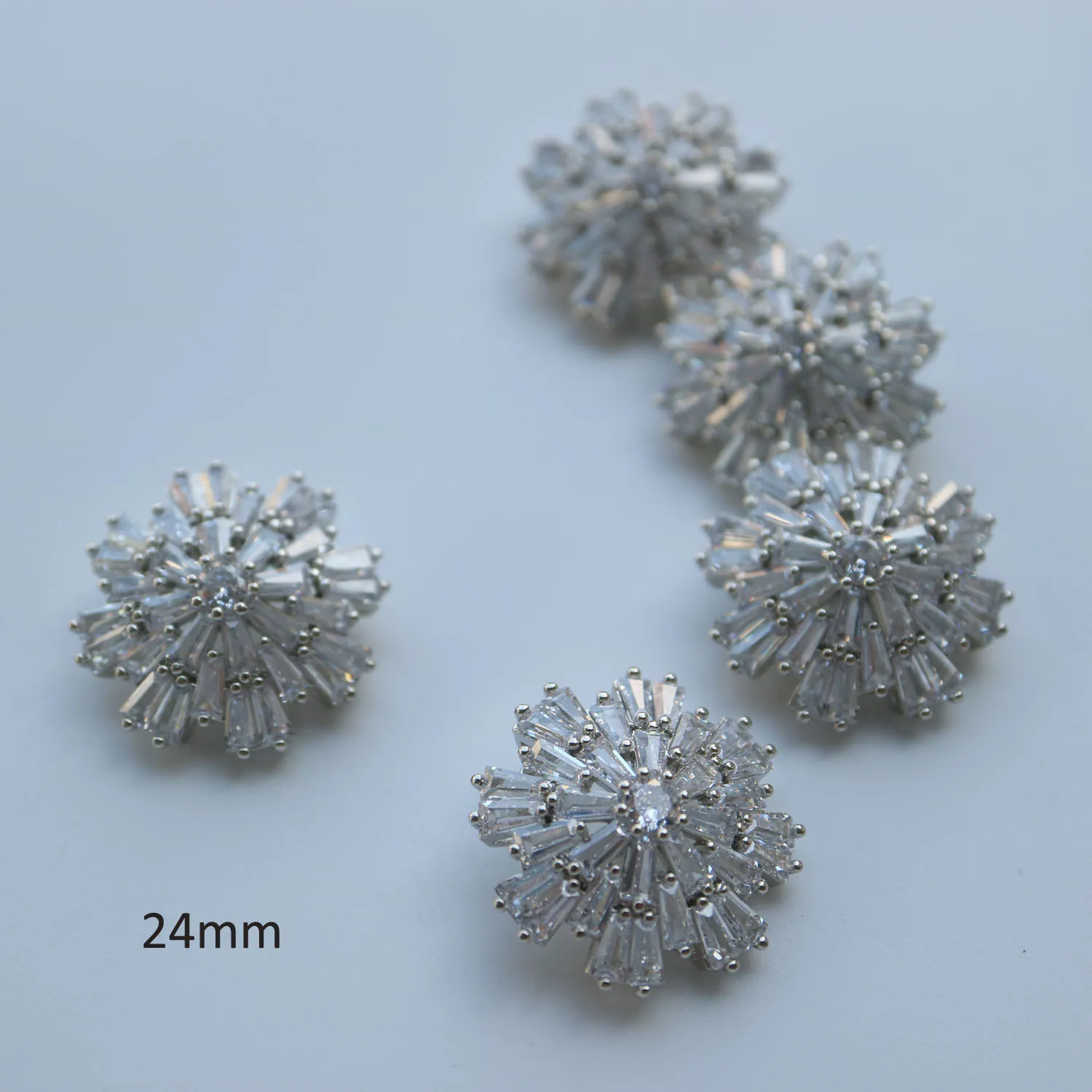 5pc/lot DIY crystal buttons Cubic zirconia button for coat Decorative CZ sewing buttons for cashmere Knit cardigan decoration