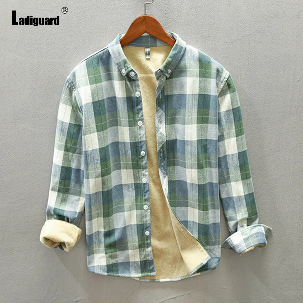 Ladiguard Plus Size Men Fashion Thick Plush Shirts blusas 2022 Winter Velvet Blouse Lepal Collar Model Plaid Tops Male Outerwear