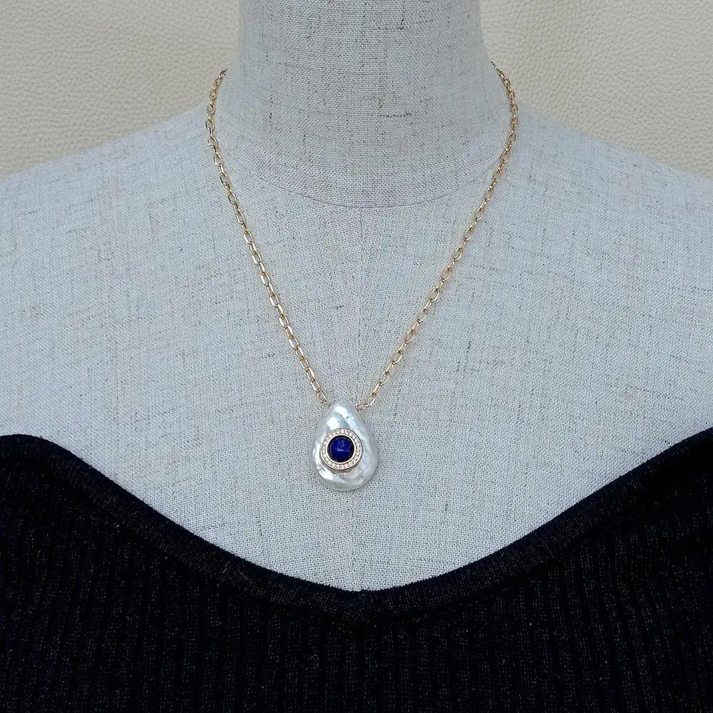 Kkgem الطبيعي مثقف 21x28 مللي متر الأبيض عملة المياه العذبة اللؤلؤ تشيكوسلوفاكيا تمهيد الأزرق اللازورد الذهب اللون مطلي حلية سلسلة قلادة 17"