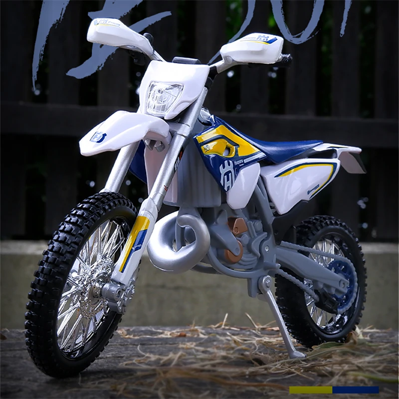 Maisto 1:12 Husqvarna FE 501, coche de motocicleta de campo traviesa de aleación, modelo de motocicleta de carreras de simulación, Colección,