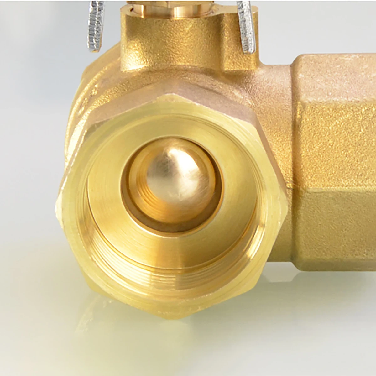 Rosca hembra BSP para tubo de agua, válvula de bola de tres vías de latón, adaptador de conector de calefacción tipo L tipo T, 1/4 ", 3/8", 1/2 ", 3/4", 1"