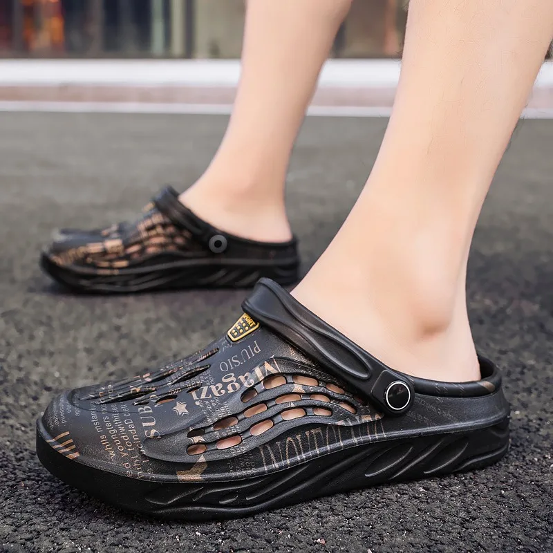 PULOMIES Summer Men and Women Sandals Men Slippers Casual Home Slippers Quick Dry Hole Clogs Couple Garden Shoes Beach Sandals