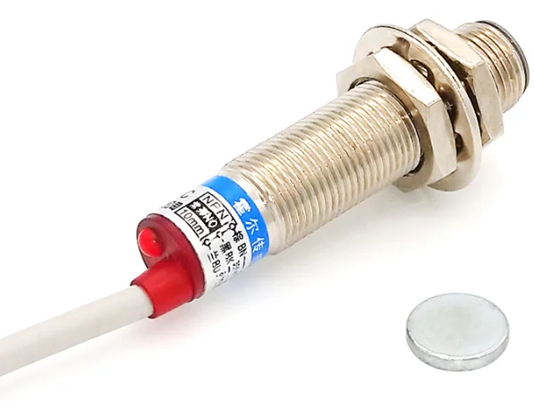 

5 NJK-8002C NJK-8002D NJK-8002A NJK-8002B M12 magnetic proximity switch sensors