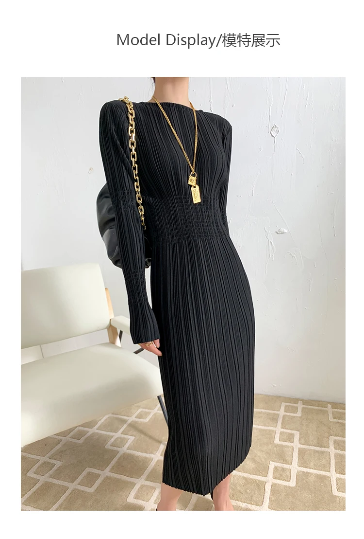 HOT SELLING Miyake fold French dress new long-sleeved Hepburn style thin black dress IN STOCK