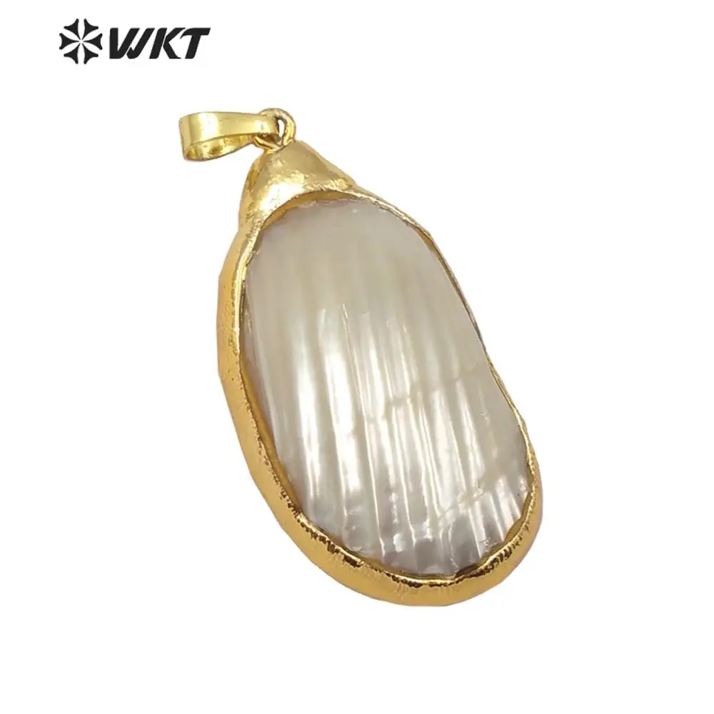 

WT-JP112 Waterdrop Shape White Shell Pendant Natural Sea Shell Jewelry Gold Bezel Pendant For Women Shell Necklace Beach Jewelry