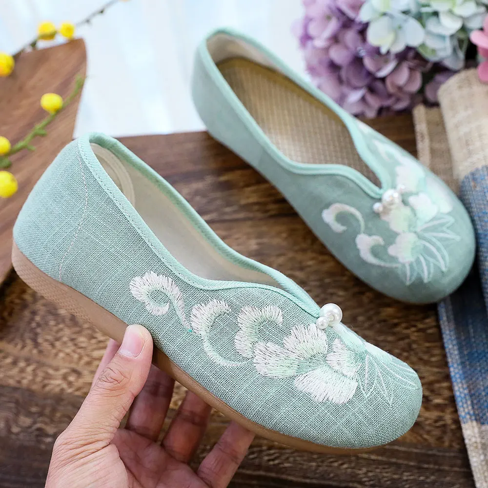 Veowalk  Women Comfortable Cotton Fabric Slip On Ballet Flats Chinese Embroidery Ladies Casual Ballerinas Shoes  Pink Mint White