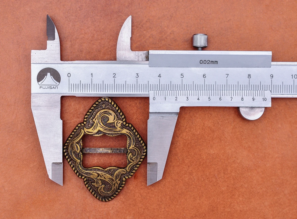 6x antike messing beschichtete Western Rodeo Blume geschnitzt Leder Handwerk Sattel Reiß nägel Halfter geschlitzt Concho Zaumzeug Gürtels chnalle Dekor – Detail 7