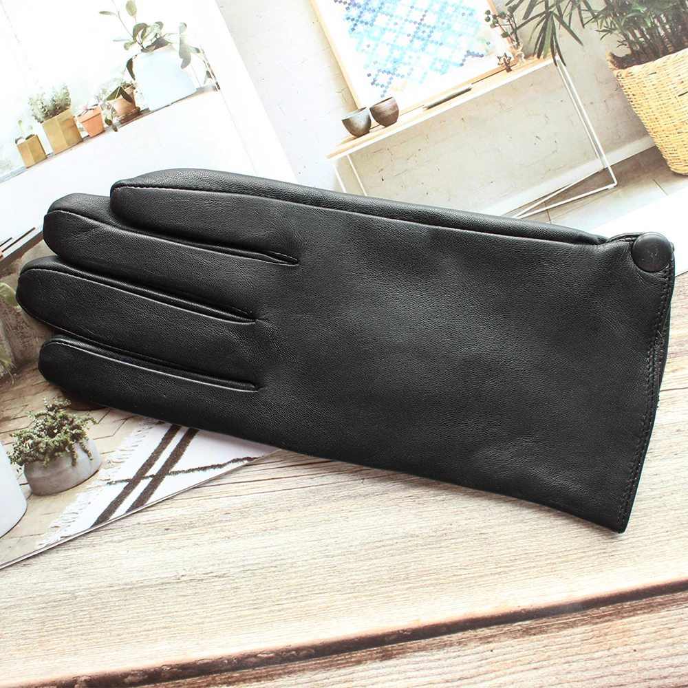 New men\'s imported sheepskin gloves button classic fashion leather gloves long fingers with wool knitted lining gloves