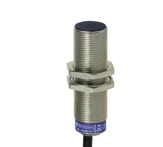 XS1M18PAS40 Inductive sensor XS1 M18 - L60mm - stainless - Sn5mm - 12..24VDC - cable 2m