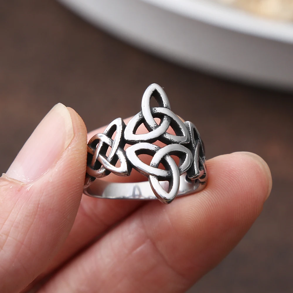 

Triquetra Celtics Knot Ring Steel Color Nordic stainless steel Viking ring men and women Irish Celtic jewelry anniversary gift