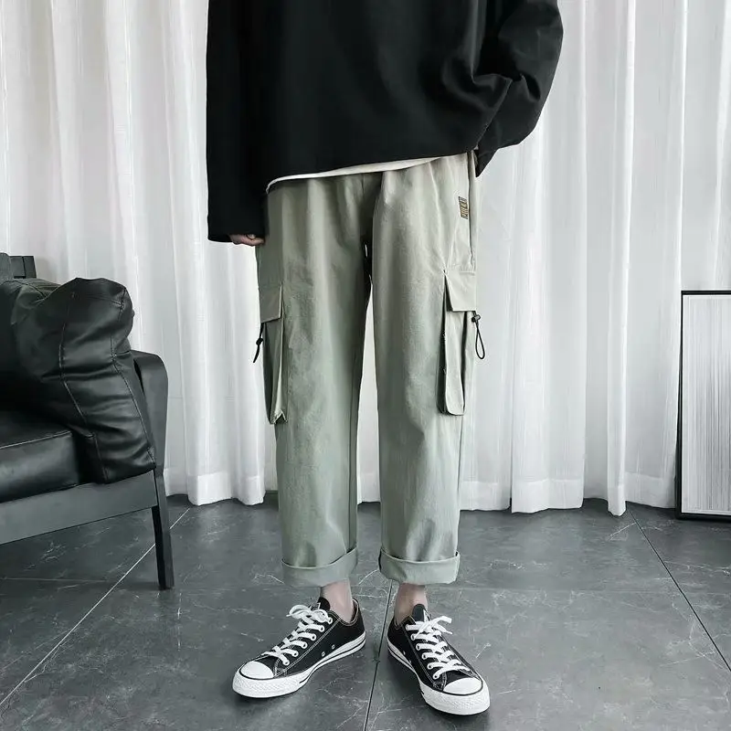 2020 calças de carga hip hop para homens kpop versátil leggings baggy perna reta estilo preppy masculino calças casuais em linha reta safari preto