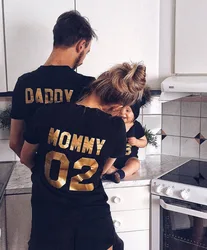 Ropa a juego para la familia, Camiseta de algodón de aspecto familiar, papá, mamá, niño, bebé, divertido, estampado de letras, número, Tops, camisetas de verano