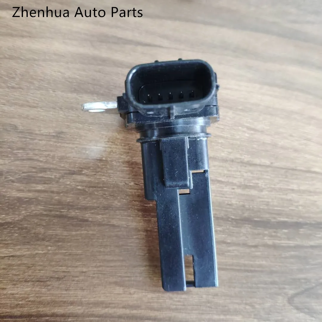 1x Mass airflow meter 22204-31020 22204-0H010 22204-0P010 for IS250 ES350 GS350 Camry Sienna Venza Matrix MAF sensor 22204-31010