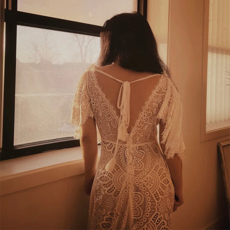 Short Flutter Sleeves Lace Sheath Wedding Dress Backless Customized Plus Size Open Back Sweep Train Rustic V Neck Bride Gown