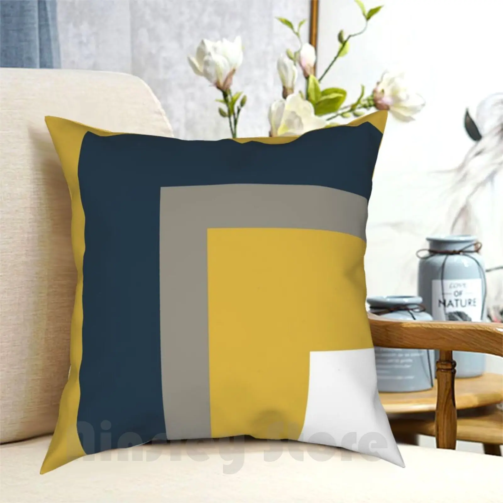 Patrón geométrico minimalista de medio marco en amarillo mostaza, azul marino, gris y blanco Mochila para senderismo al aire libre Montar