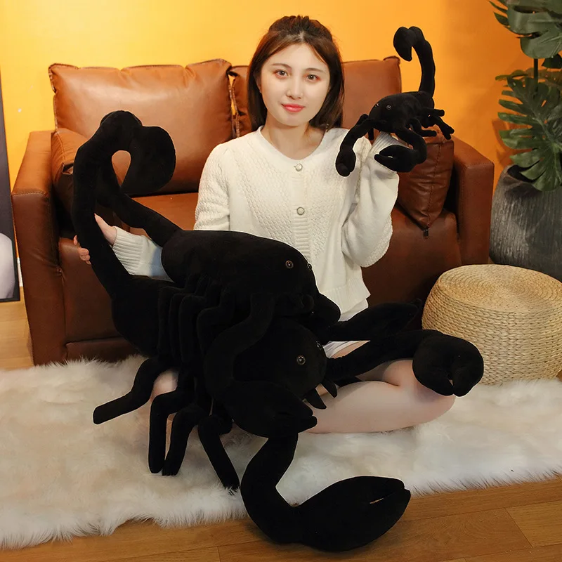 

Simulation Animal Scorpion Funny doll Giant Black Spider Insect Plush Toy Pillow Tricky Props Pillow Halloween Gift 120cm 47inch