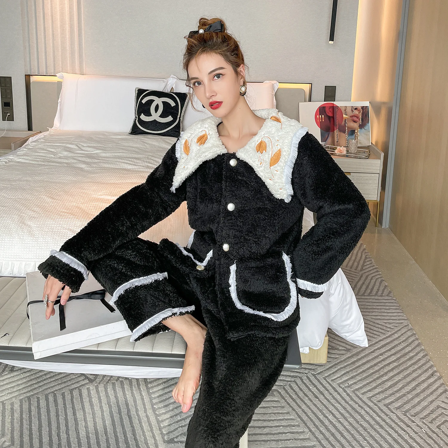 Autumn Winter PJS Set Women Pajamas Suit Warm Winter Sleepwear Lapel Flannel Home Clothes Two-piece Shirt&Pants Cute Nightwear