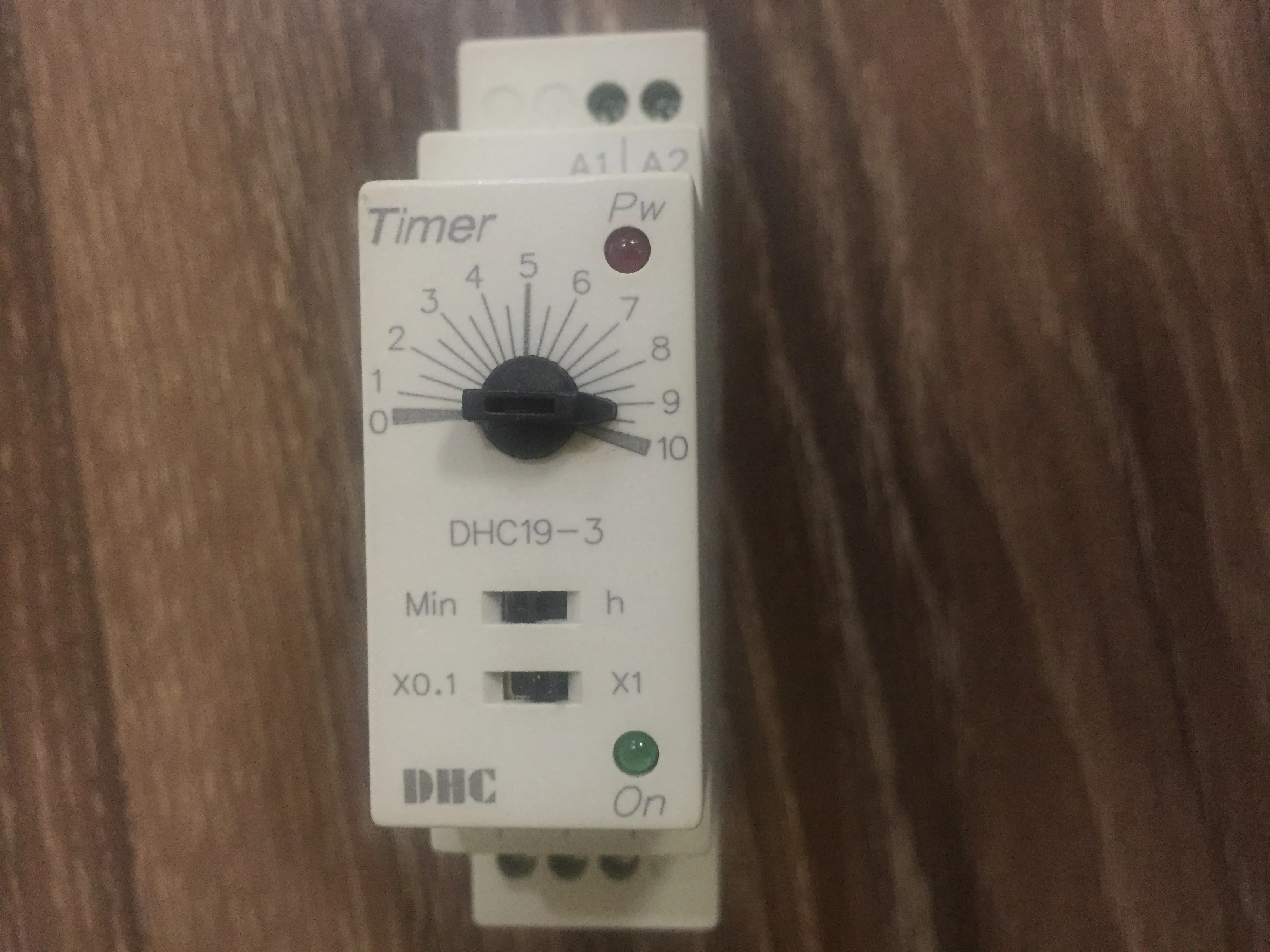 

DHC time relay DHC19-3 ultra-thin power delay time 0.1 minutes to 10 hours