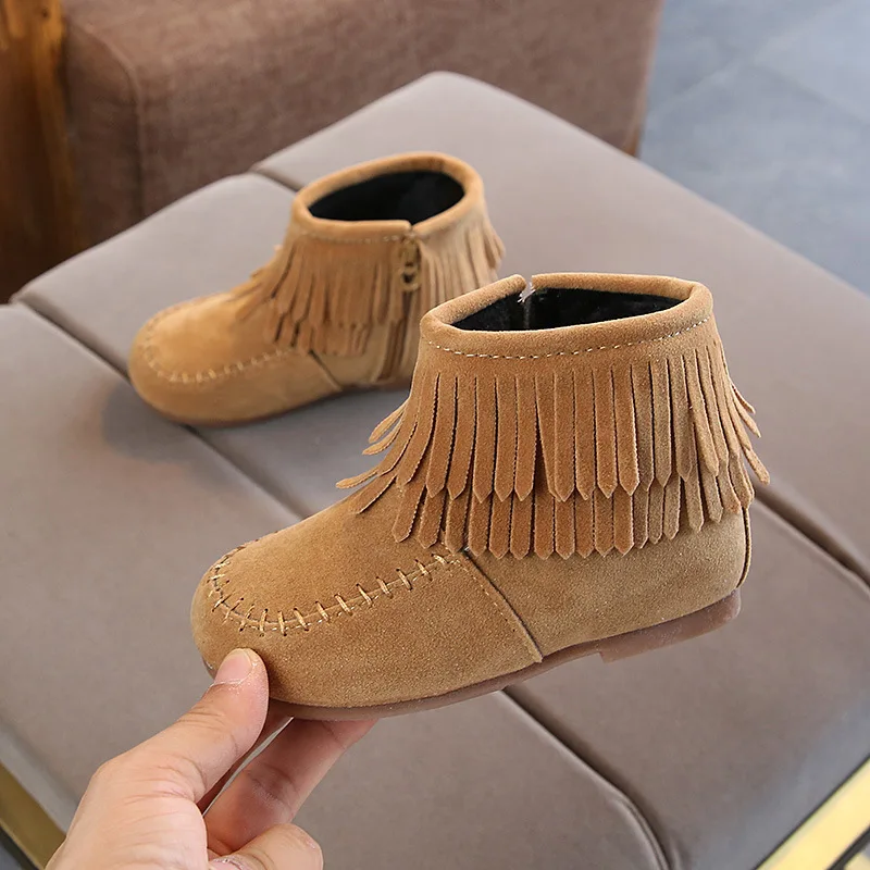 Modne dziecięce buty dziewczęce Tassel krótkie botki buty ze imitacją zamszu księżniczka buty dziewczęce jesienne zimowe dziecięce buty CSH1171