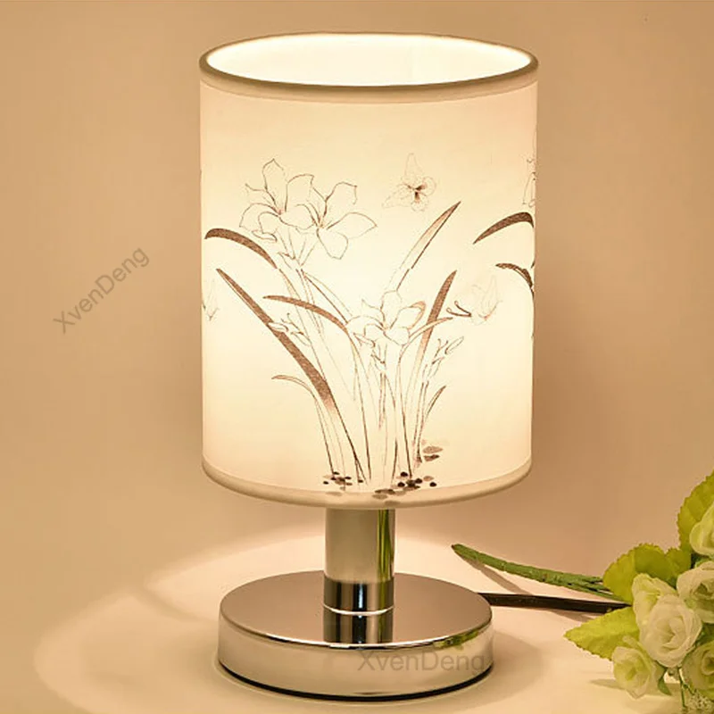 

Modern Fabric Table Lamps Cloth Desk Lamp Student Table Lamp Bedroom Indoor Bedside Lamp Home Decoration Living Room Lighting