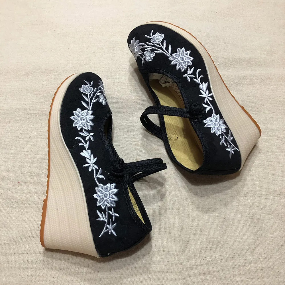 Veowalk Vegan Women Embroidered Canvas Wedge Platform Shoes Comfort Cotton Embroidery Vintage Ladies Casual Wedged High Heels