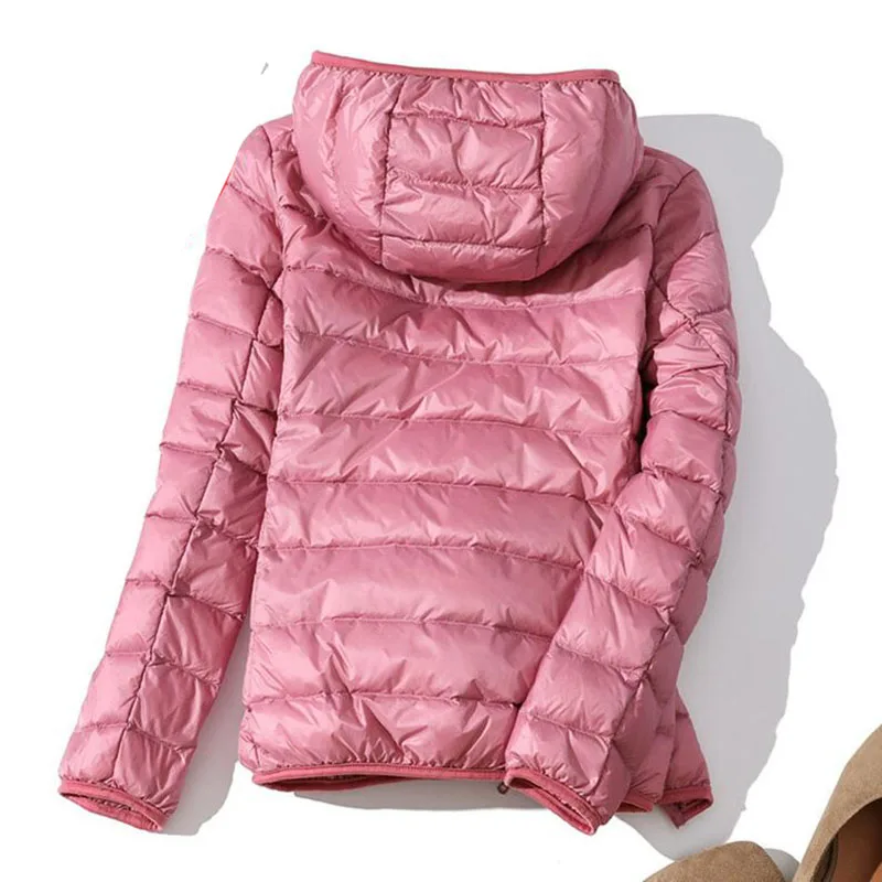 Autumn Winter Women Ultralight Thin Down Jacket White Duck Down Hooded Jackets Female Warm Coat Down Parka Portable Outwear