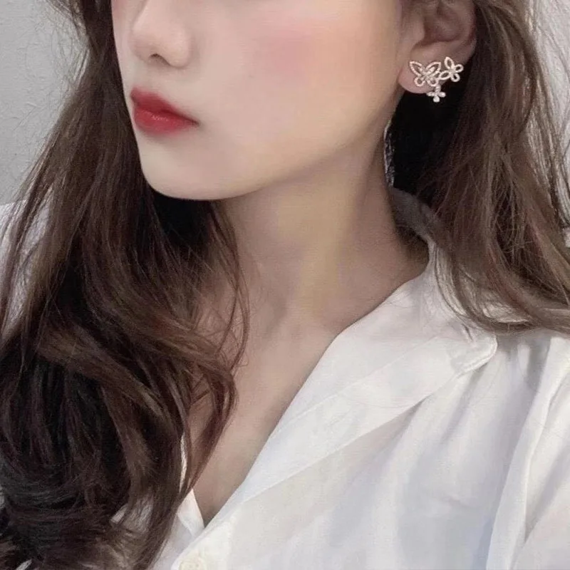 Huitan Chic Butterfly Earrings for Women Delicate Daily Wear Ear Accessories Birthday Gift Luxury Cubic Zirconia Jewelry