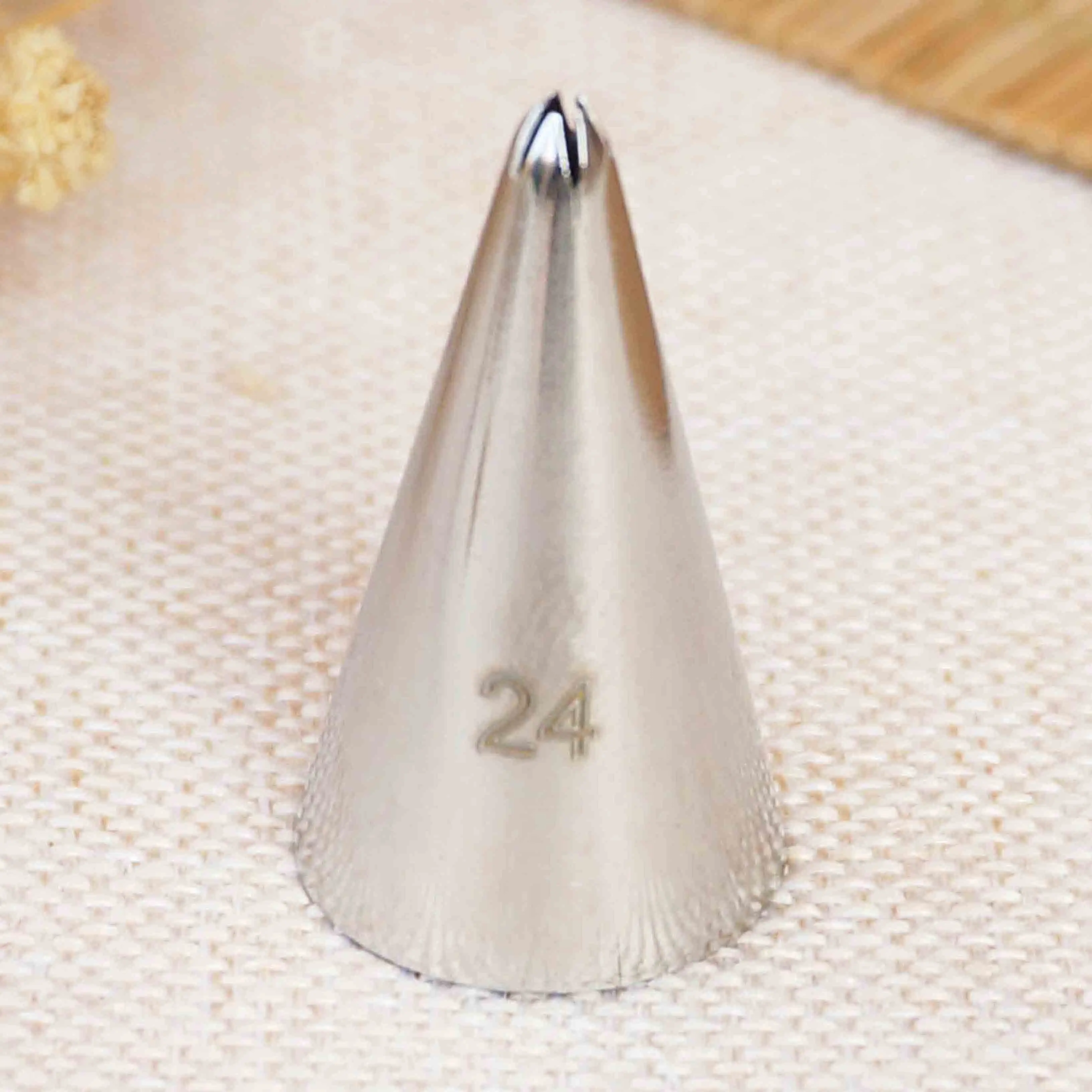 #24 Close Star Cake Decorating Pastry Piping Nozzle Icing Tips Bakeware Kitchen Tools Stainless Steel Small Size