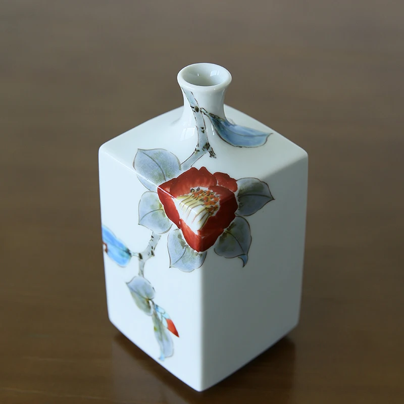 valley burn hand-painted imported from Japan tsubaki 】 floret ceramic square vase Japanese desktop furnishing articles