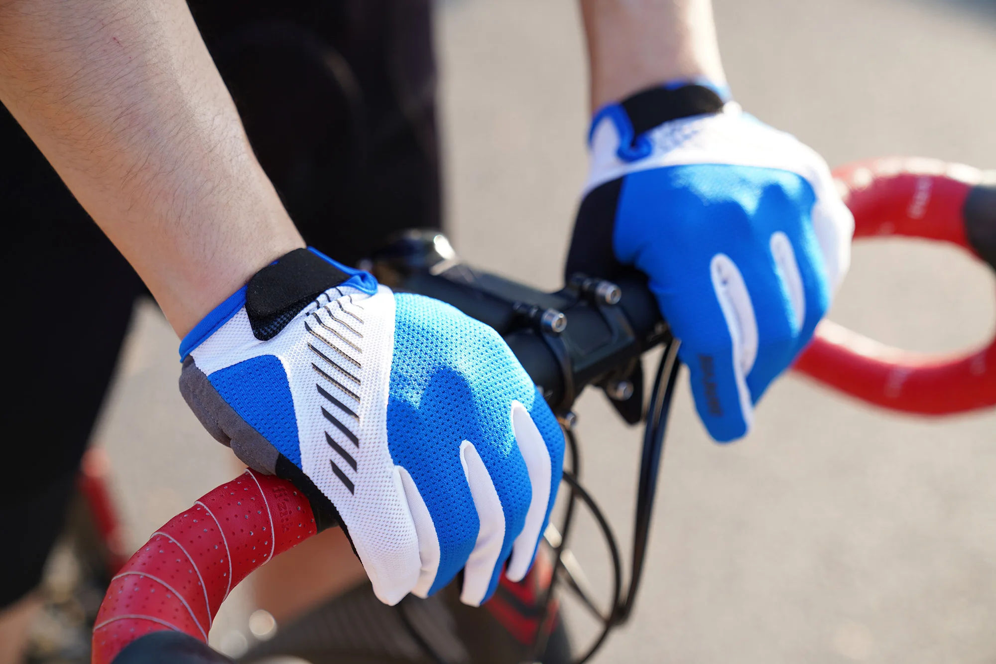 DAREVIE-guantes de ciclismo para hombre y mujer, manoplas de dedo completo con almohadilla de Gel importada de Taiwán, a prueba de golpes,