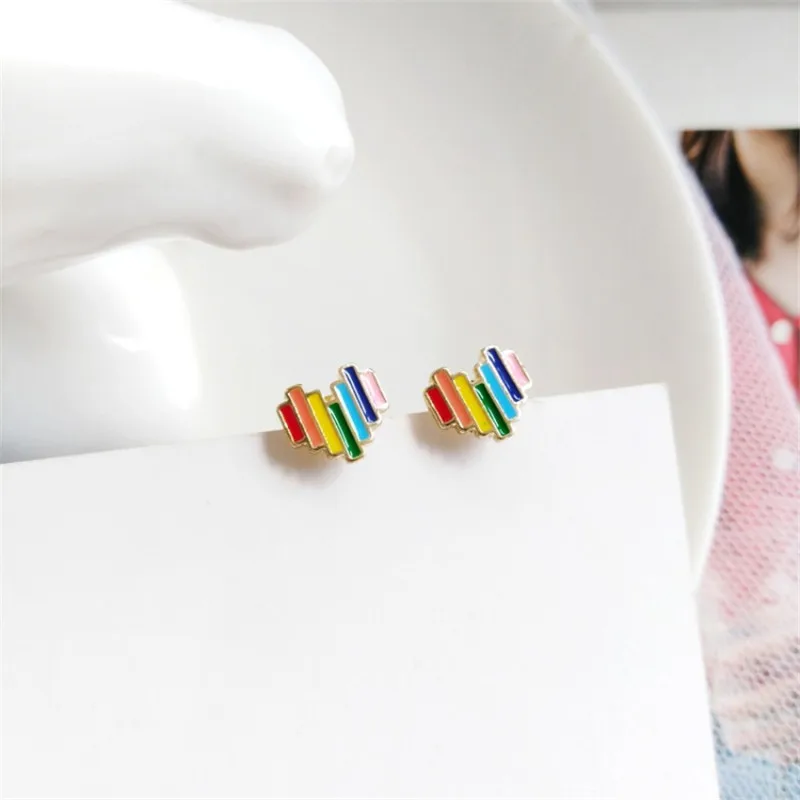 New Fashion Cute Rainbow Heart Earrings Punk Colorful Metal Striped Earrings Jewelry Accessories Gifts For Female