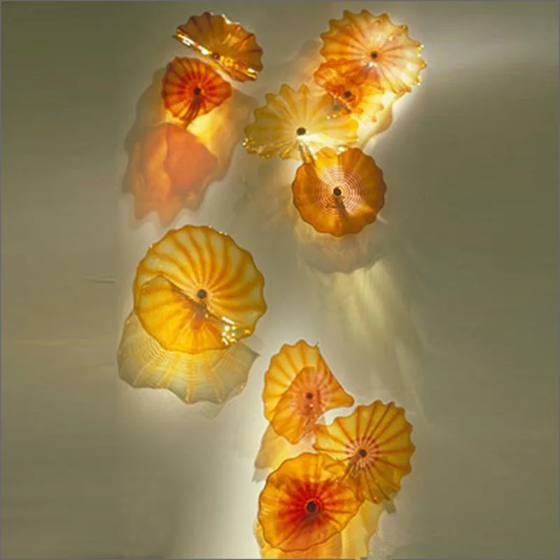 Luxury Hand Blown Glass Wall Art Home Decoration Wall Accents Red Amber Murano Glass Flower Plates for Wall Hanging