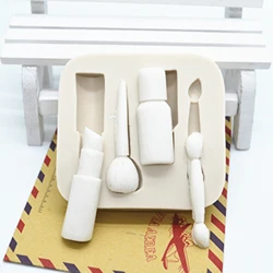 3D Cosmetic Tools Chocolate Fondant Cake Decorating Tools Makeup Tools Lipstick Cake Silicone Molds For Baking