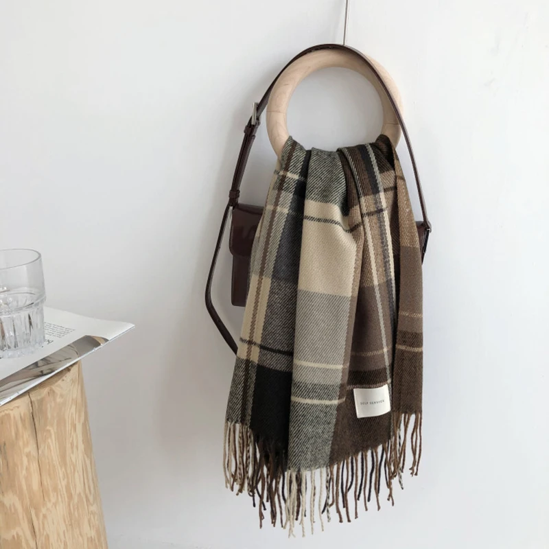 Luxury Plaid Scarf Winter Warm Cashmere Women Long Bandana Pashmina Female Scarves Tassel Shawl And Wraps 2024 Design Foulard