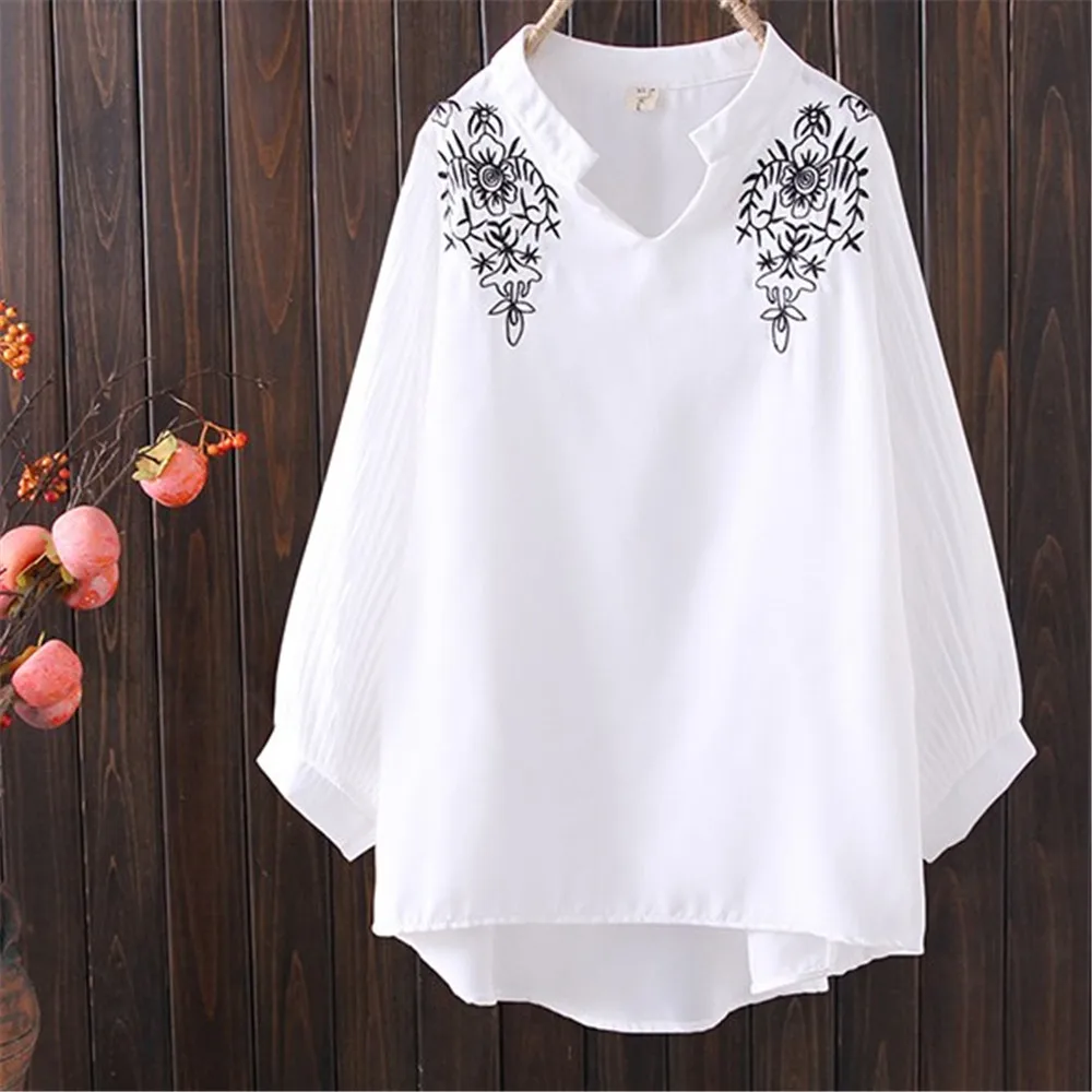 2021 Women Summer Summer Bress Large Size Women\'s Small Fat V-Neck Top Cover Delly Thin Western Style Embroidered Chiffon Shirt