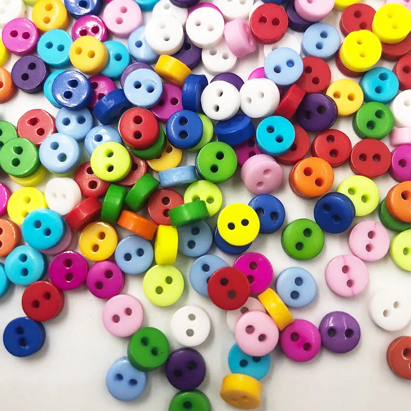 200pcs Mixed 2 Hole Resin Cute Supper Mini Buttons Sewing Round Decor Card Making DIY Lovely Home Decor Tools 6mm PT38