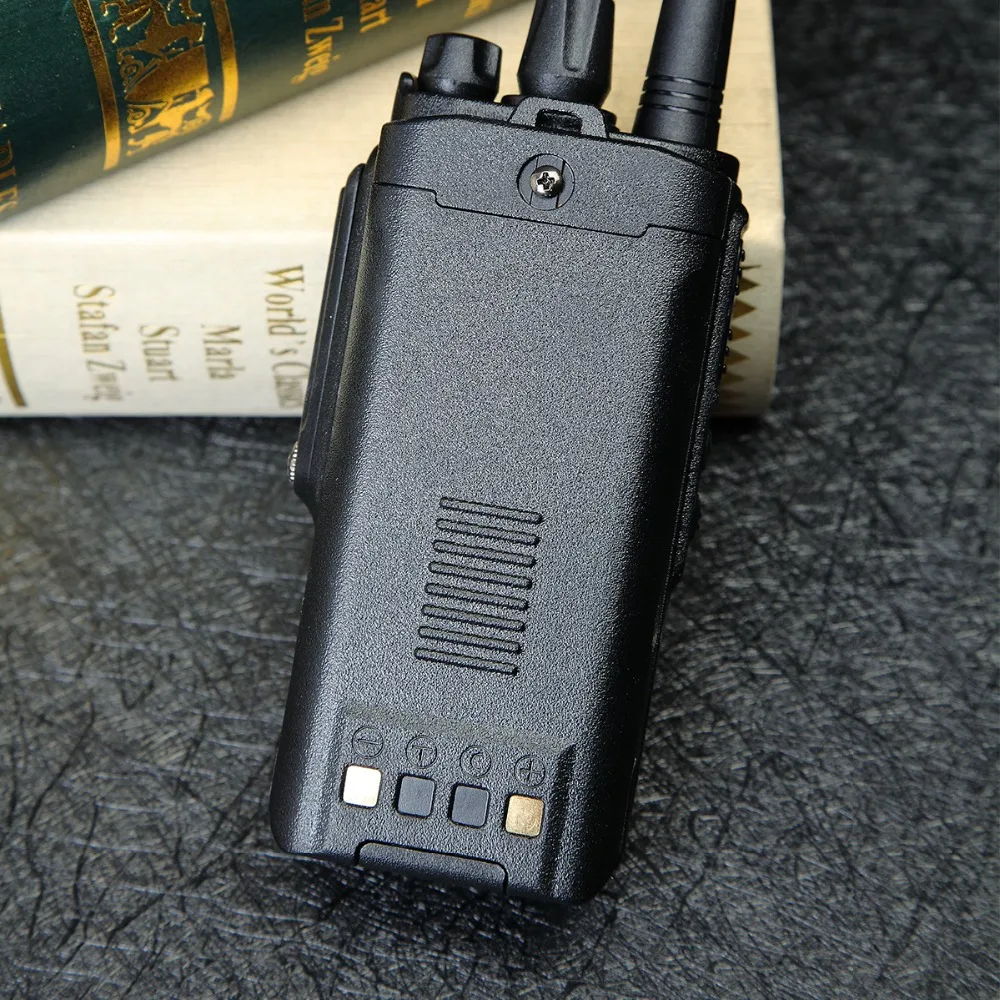 Imagem -03 - Walkie Talkie Impermeável Bf-97008w2800mah Rádio em Dois Sentidos Caça Portátil Uhf Transceptor de Rádio Amador Original Baofeng-ip67