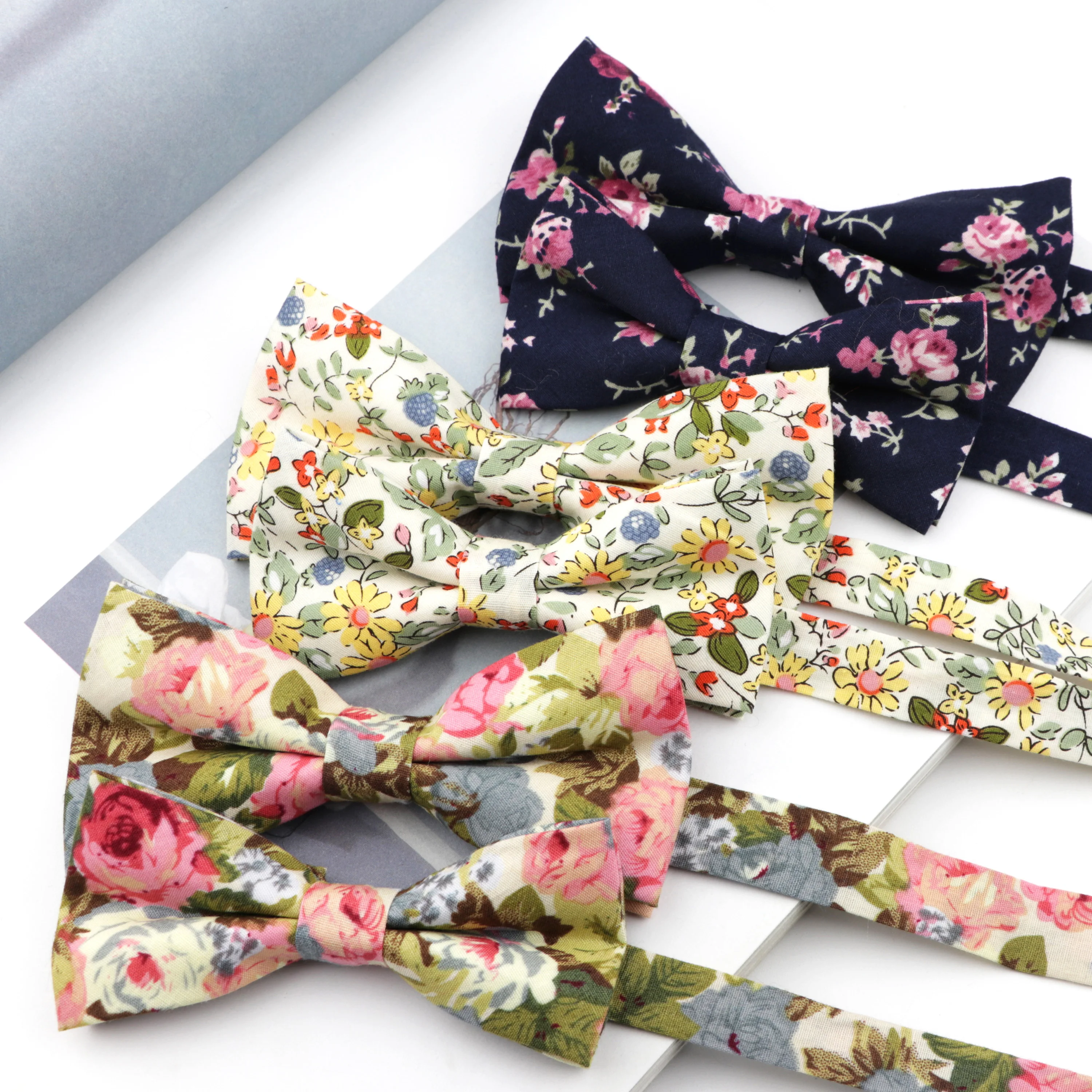 Chic Family Cotton Floral Parent-Child Bowtie Sets Kids Pet Men Boy Ladies Butterfly Party Dinner Daily Casual Bow Tie Gift