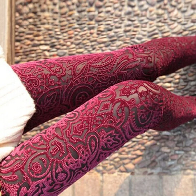 Spring and Autumn Style New Bud Silk Hollow Out Nine Minutes of Pants Net Yarn Faux Fur Splicing Women Leggings Roses